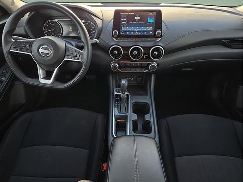 Used 2024 Nissan Sentra SV image 17