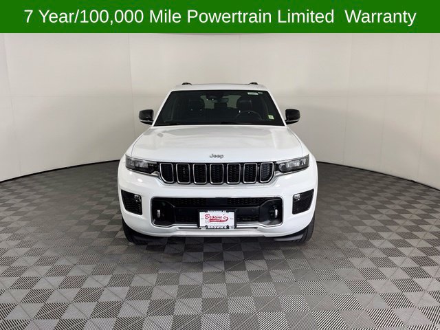 Used 2022 Jeep Grand Cherokee Overland AWD/4WD image 2