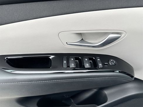Used 2024 Hyundai Tucson Limited image 22