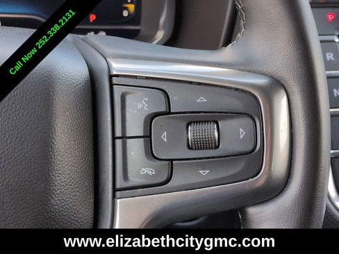 Used 2023 Chevrolet Suburban Premier RWD image 26