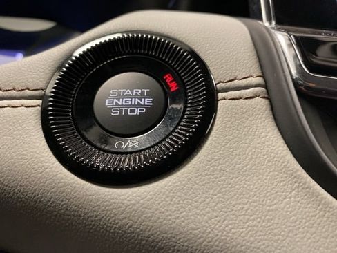Used 2022 Jeep Compass Limited AWD/4WD image 15