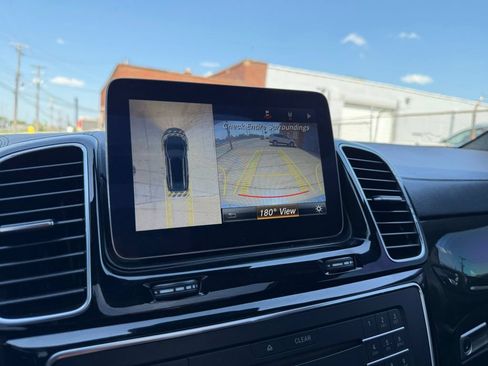 Used 2017 Mercedes-Benz GLS 450 4MATIC image 27