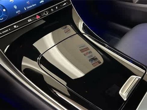 Used 2026 Mercedes-Benz GLC 300 4MATIC image 23