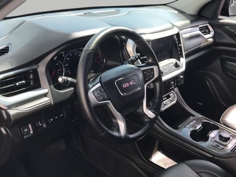 Certified 2023 GMC Acadia SLT w/ Elevation Edition AWD/4WD image 10