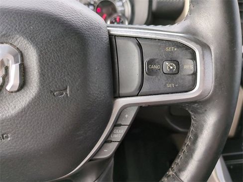 Used 2020 RAM 1500 Laramie image 29