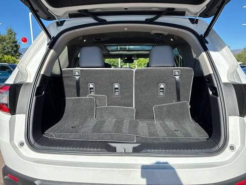 Certified 2025 Honda Pilot Touring image 29