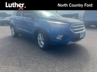 Used 2017 Ford Escape SE image 1