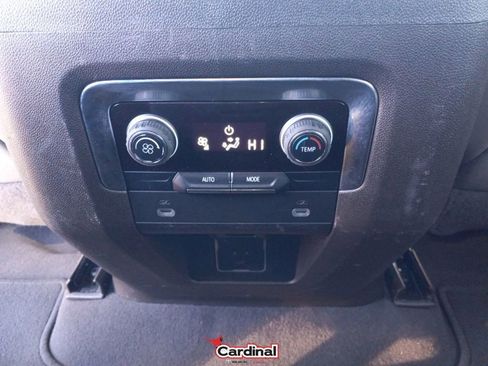 Used 2024 Chevrolet Tahoe LT image 28