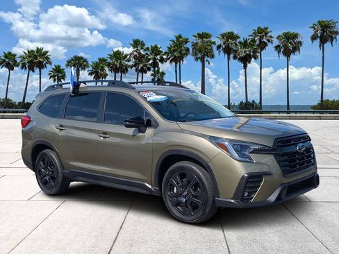 Certified 2023 Subaru Ascent Onyx Edition AWD/4WD image 2