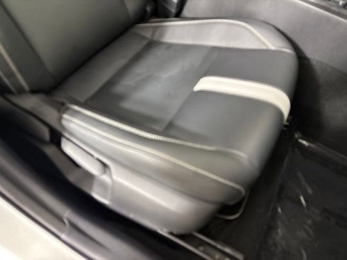 Used 2025 Toyota Camry SE w/ Convenience Package FWD image 27