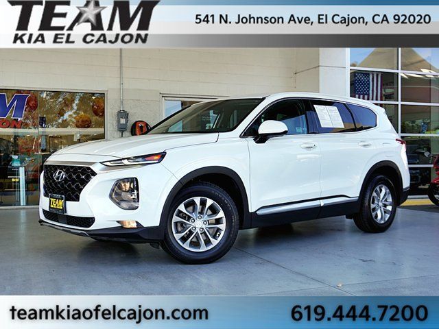 Used 2020 Hyundai Santa Fe SEL FWD image 2