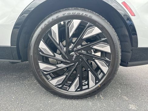 New 2026 Lincoln Nautilus Reserve w/ Jet Appearance Package AWD/4WD image 28