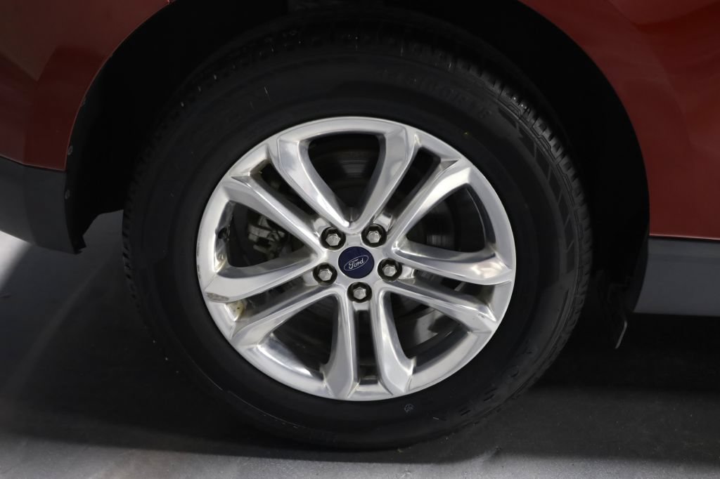 Used 2017 Ford Edge SEL w/ Equipment Group 201A FWD image 38