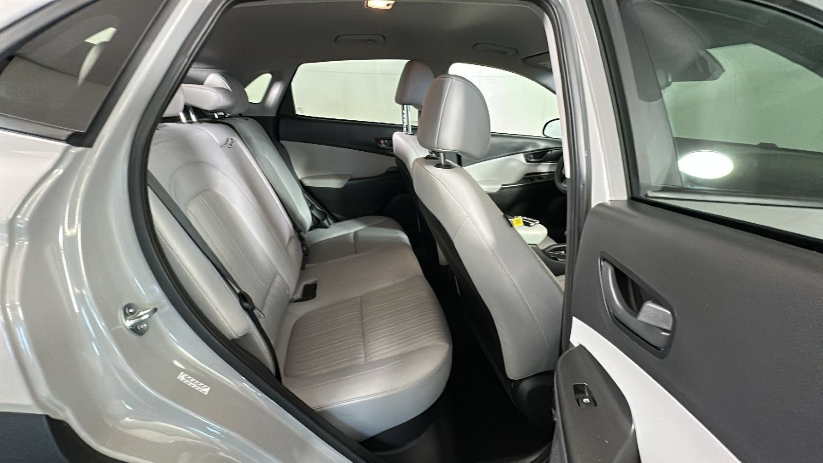 Used 2023 Hyundai Kona SEL w/ Cargo Package AWD/4WD image 33