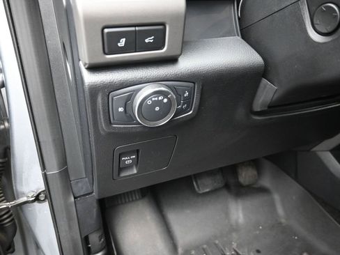 Used 2020 Ford Expedition XLT w/ Equipment Group 202A image 13