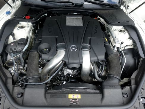 Used 2014 Mercedes-Benz SL 550 image 18