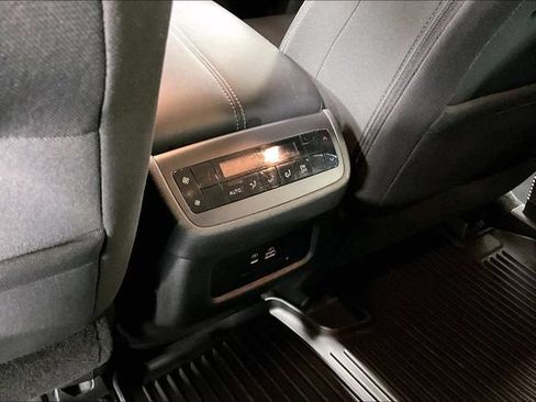 Used 2024 Nissan Pathfinder SV w/ Lighting Package (N92) AWD/4WD image 11