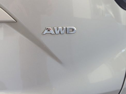 Used 2019 Nissan Murano S image 11