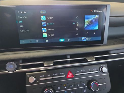 New 2026 Hyundai Tucson SE image 16