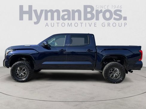 Used 2025 Toyota Tundra Platinum AWD/4WD image 6