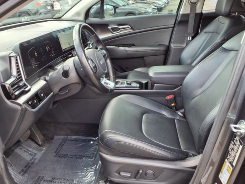 Used 2023 Kia Sportage EX FWD image 15