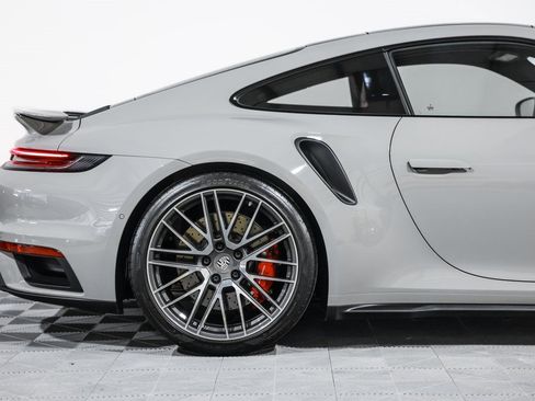 Used 2022 Porsche 911 Turbo image 2
