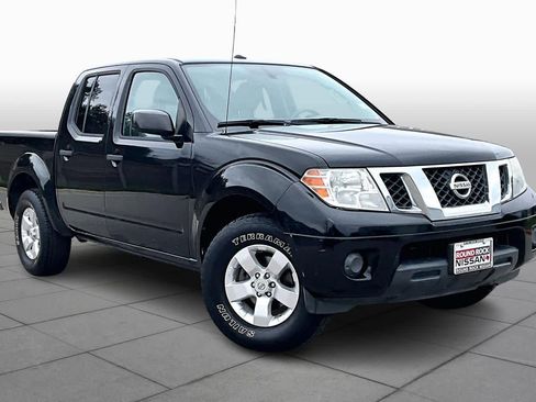 Used 2012 Nissan Frontier SV w/ SV Premium Utility Pkg image 2