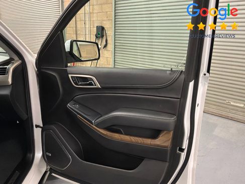 Used 2019 GMC Yukon XL Denali w/ Denali Ultimate Package AWD/4WD image 13