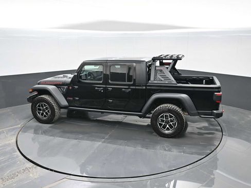 Used 2024 Jeep Gladiator Rubicon w/ Convenience Group image 25