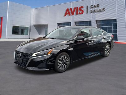 Used 2024 Nissan Altima 2.5 SV