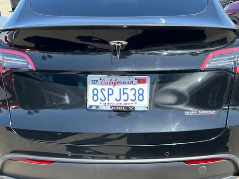 Used 2020 Tesla Model Y Performance AWD/4WD image 19