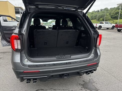Used 2025 Ford Explorer ST AWD/4WD image 45