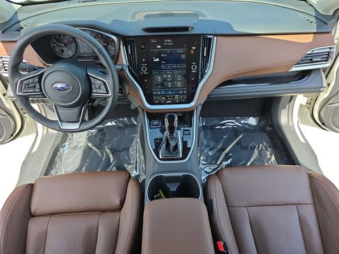 Used 2024 Subaru Outback Touring image 9