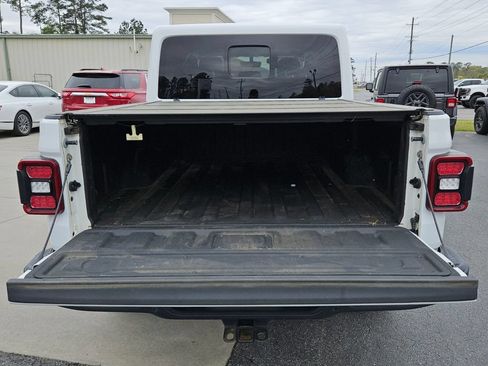 Used 2021 Jeep Gladiator Overland w/ Popular Equipment Package AWD/4WD image 13