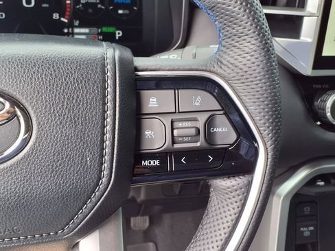 Used 2024 Toyota Tundra Platinum AWD/4WD image 34