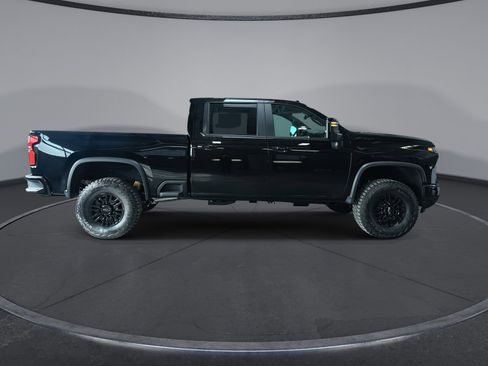 New 2026 Chevrolet Silverado 2500 ZR2 w/ LPO, Dark Essentials Package AWD/4WD image 15