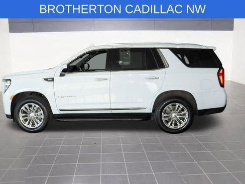Used 2022 GMC Yukon SLT image 2
