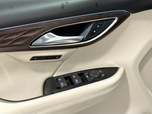 Certified 2023 Buick Envision Avenir AWD/4WD image 17