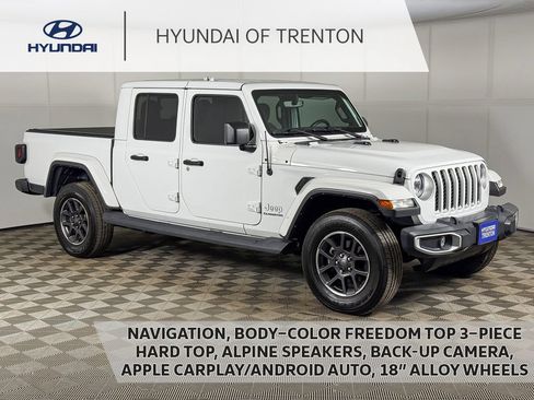 Used 2022 Jeep Gladiator Overland AWD/4WD image 1