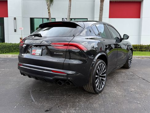 Used 2025 Maserati Grecale Modena AWD/4WD image 20