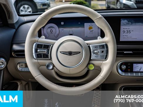 Used 2023 Genesis GV60 Performance image 34