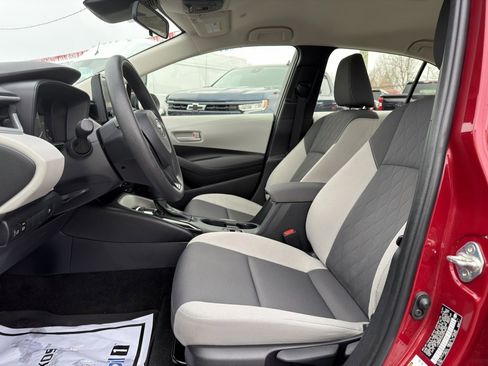 Used 2025 Toyota Corolla Hybrid Sedan image 19