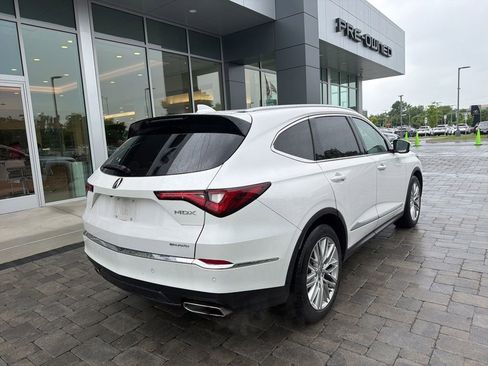 Used 2023 Acura MDX SH-AWD w/ Advance Package image 14