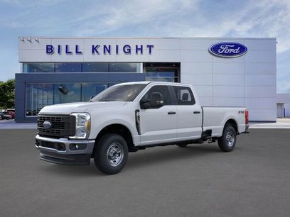New 2026 Ford F250 XL w/ FX4 Off-Road Package