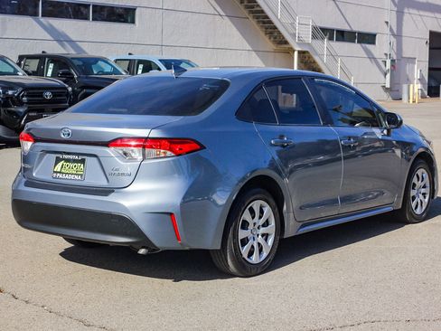 Used 2023 Toyota Corolla LE w/ Carpet Mat Package (TMS) image 6
