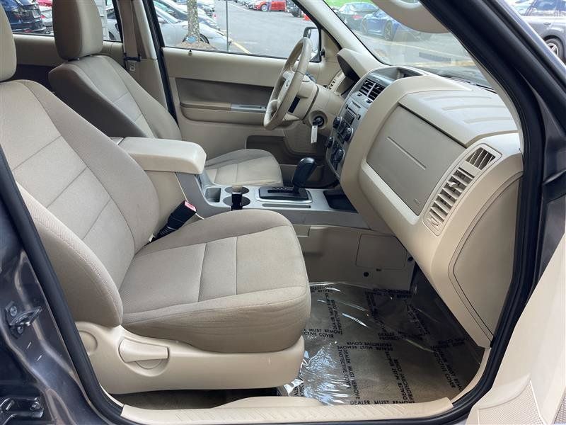 Used 2010 Ford Escape XLT FWD image 31
