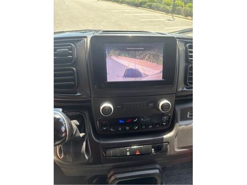 Used 2025 RAM ProMaster 3500 w/ Convenience Group FWD image 14