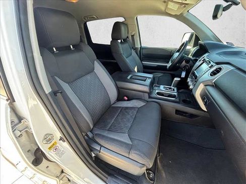 Used 2016 Toyota Tundra SR5 image 21