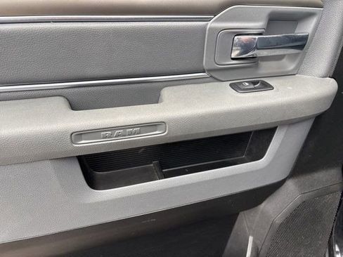 Used 2019 RAM 1500 Classic Warlock image 33