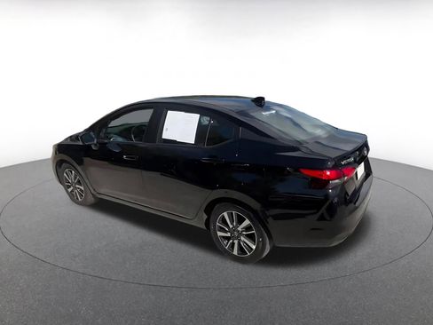 Used 2025 Nissan Versa SV image 10